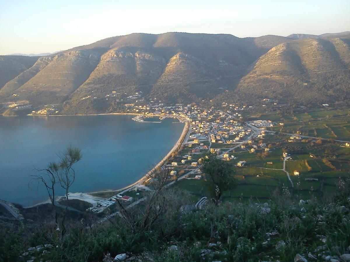 Georgia'S Little Village Plataria Extérieur photo